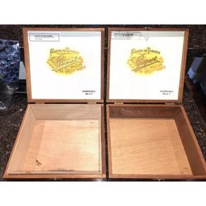 TWO Gisper Toro 25 empty Cigar box from Honduras